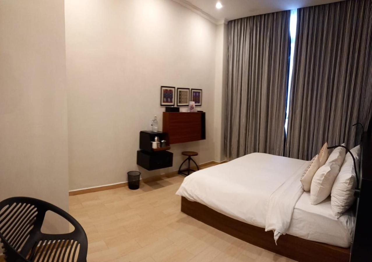 S Loft Manado Hotel Exterior foto