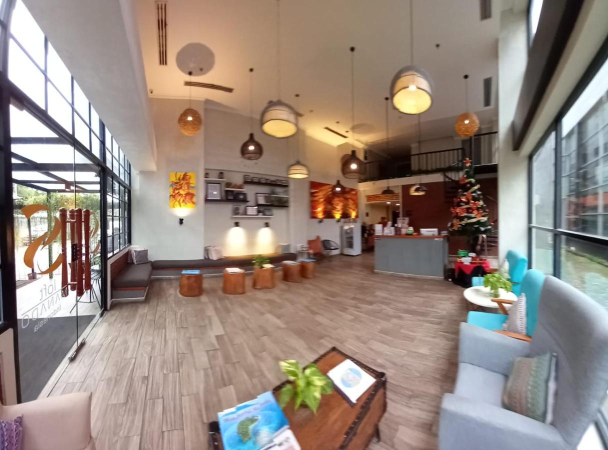 S Loft Manado Hotel Exterior foto